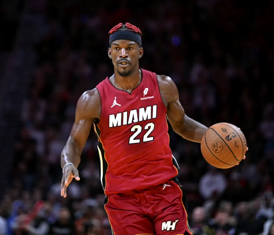 U8-包含NBA常规赛倒计时，迈阿密热火赛后单刀错失，细节引发关注，底气十足，轮换策略被讨论的词条