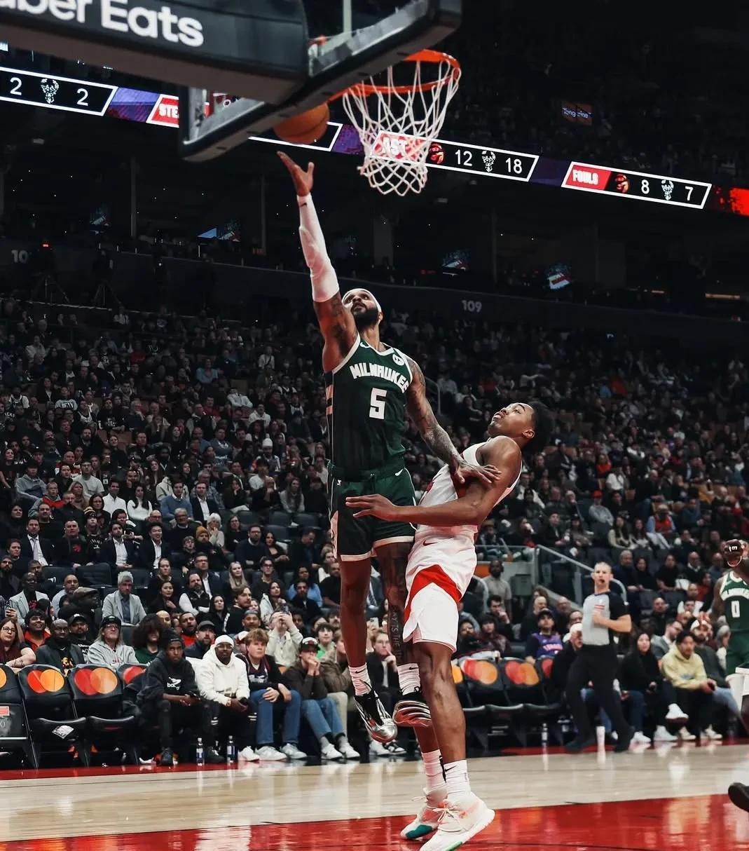 U8-关于今夜体能课后，密尔沃基雄鹿复出首秀备战NBA总决赛，底气十足，球探报告显示潜力的信息