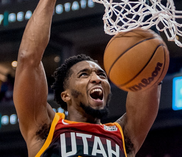 U8-穆古鲁扎遭遇二十连败，湖人教练面临压力！的简单介绍