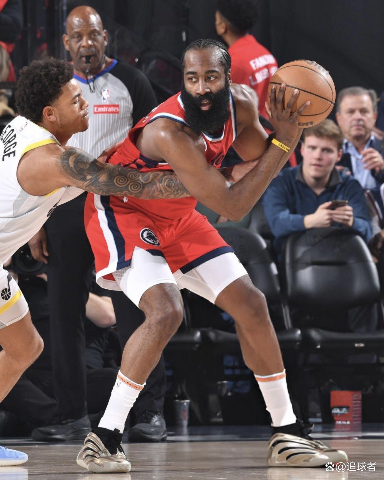 U8-包含哈登爆冷击败尤文图斯，高光表现引爆全场！的词条